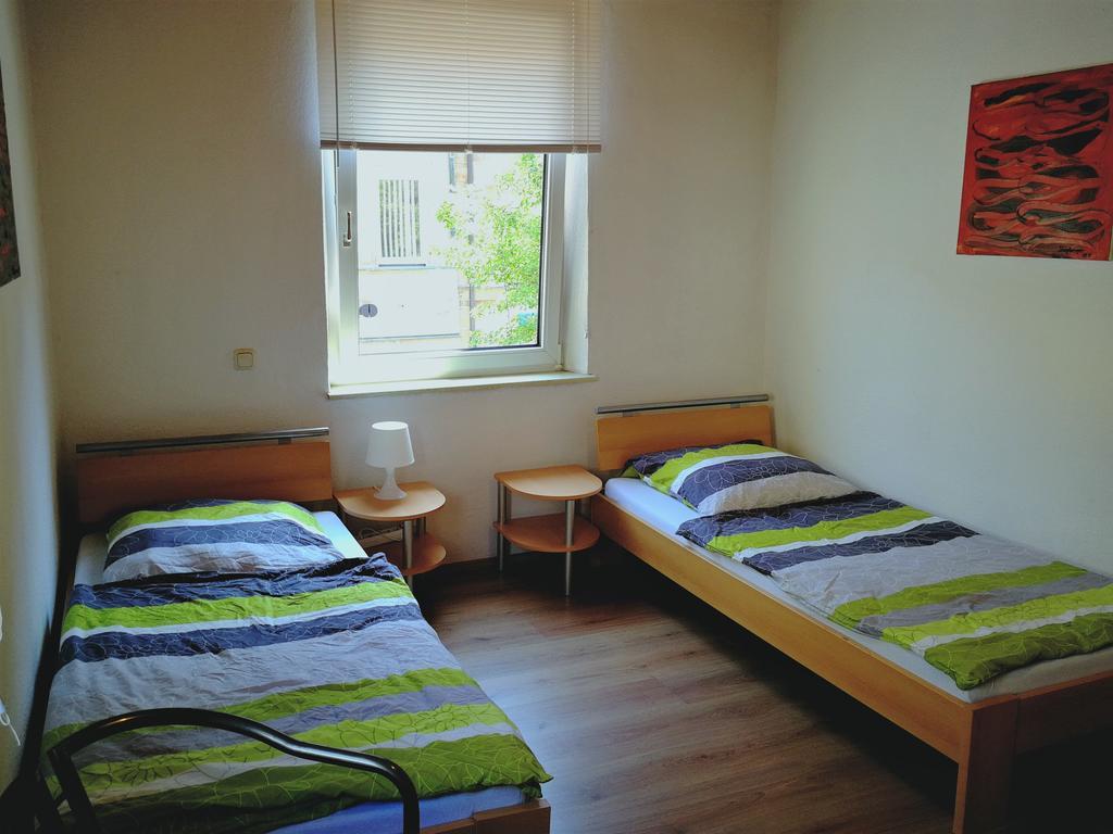 Privatzimmer Furth Zentrum Ngoại thất bức ảnh
