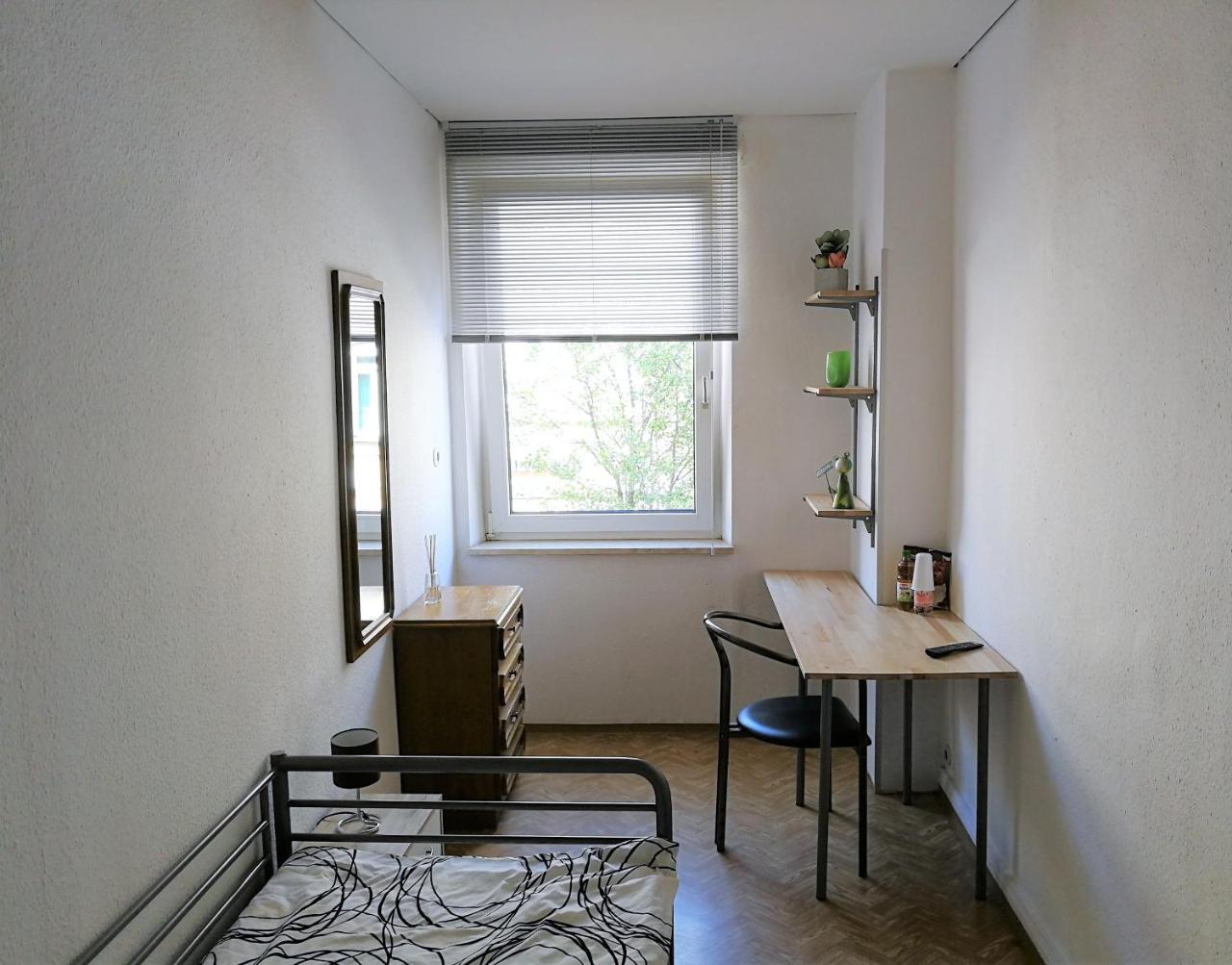 Privatzimmer Furth Zentrum Ngoại thất bức ảnh